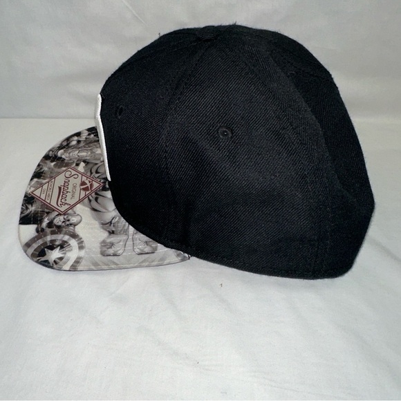Marvel Hat Men's OSFA Black Avengers End Game Adjustable Snapback Logo Cap - Picture 7 of 9